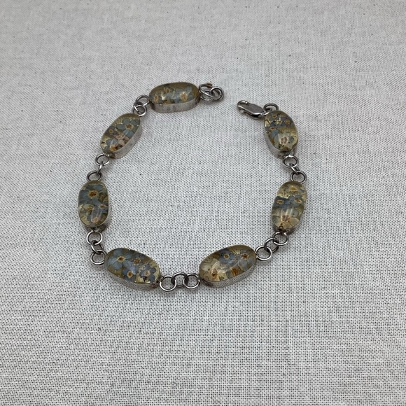 Vintage Lucite Artisan Floral Sterling  Silver Bracelet - Picture 3 of 6